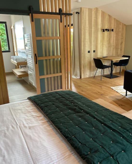 Larche  Lodge La Courrege מראה חיצוני תמונה